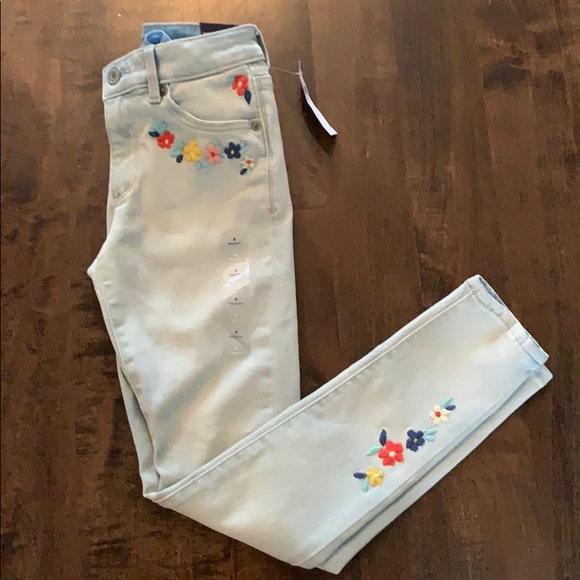 GAP Other - Gap embellished skinny jeans